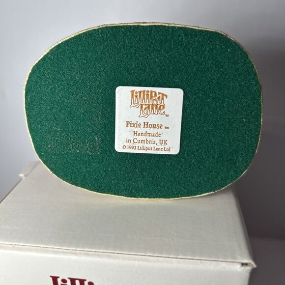 Lilliput Lane Pixie House Cottage Miniature House w/ Box - Picture 6 of 6